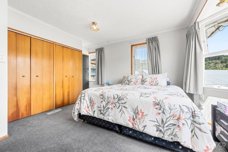 Photo of property in 31 Dunns Street, Silverstream, Upper Hutt, 5019