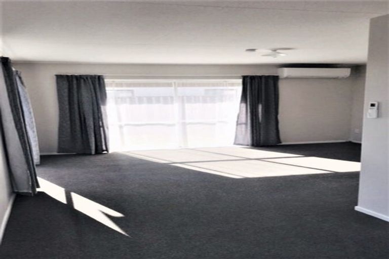 Photo of property in 13 Balmoral Street, Levin, 5510