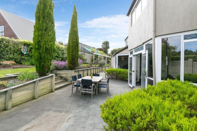 Photo of property in 19 Molyneux Close, Whitby, Porirua, 5024