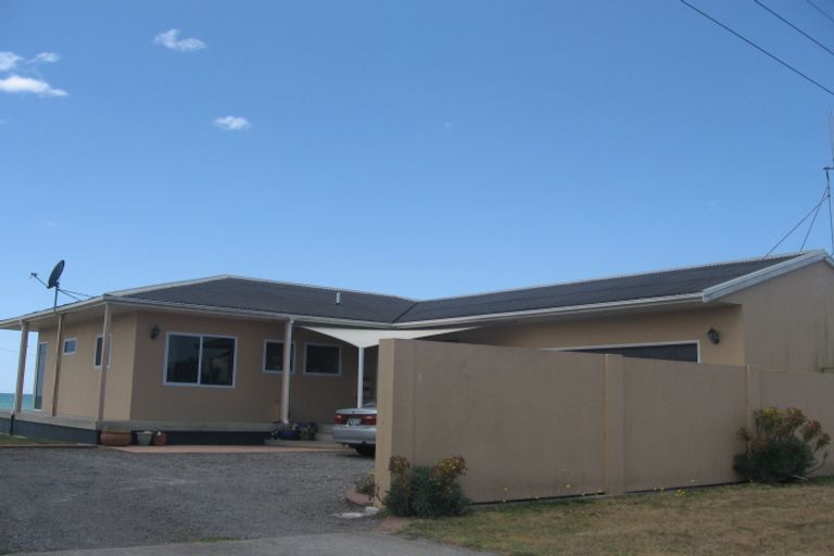 Photo of property in 23 Pukehina Parade, Pukehina, 3189