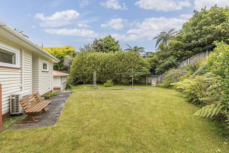 Photo of property in 1 Frederick Street, Tawa, Wellington, 5028