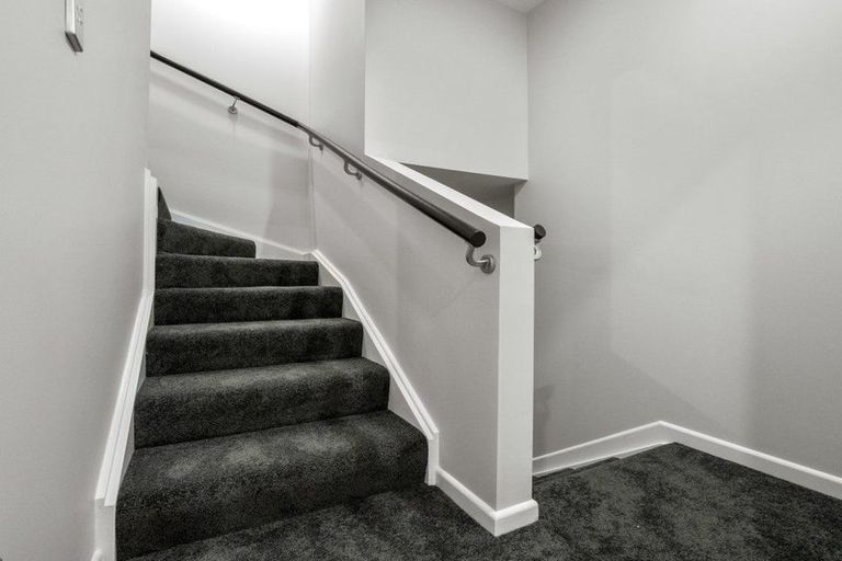 Photo of property in 1/32 Nile Road, Milford, Auckland, 0620