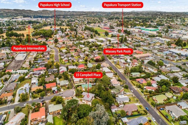 Photo of property in 15 Campbell Place, Papakura, 2110