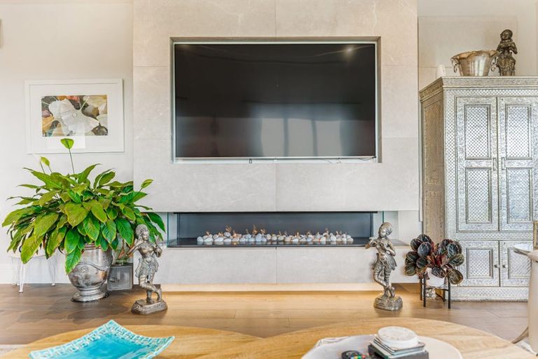 Photo of property in 13 Myra Evelyn Grove, Dairy Flat, Albany, 0792