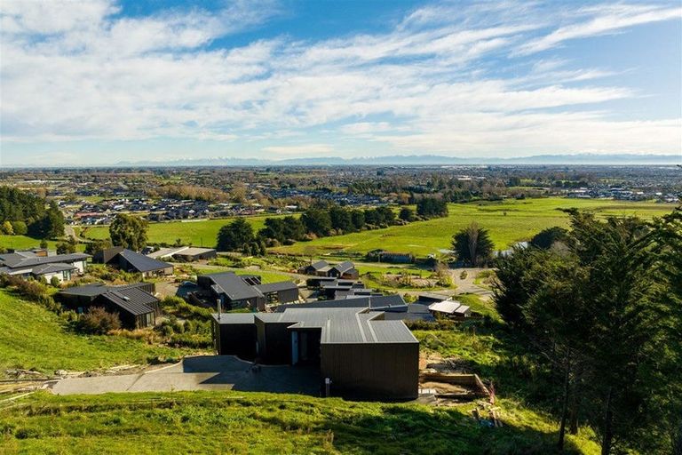Photo of property in 27 Redmund Spur Road, Kennedys Bush, Christchurch, 8025