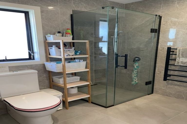 Photo of property in 60a Opaheke Road, Opaheke, Papakura, 2113