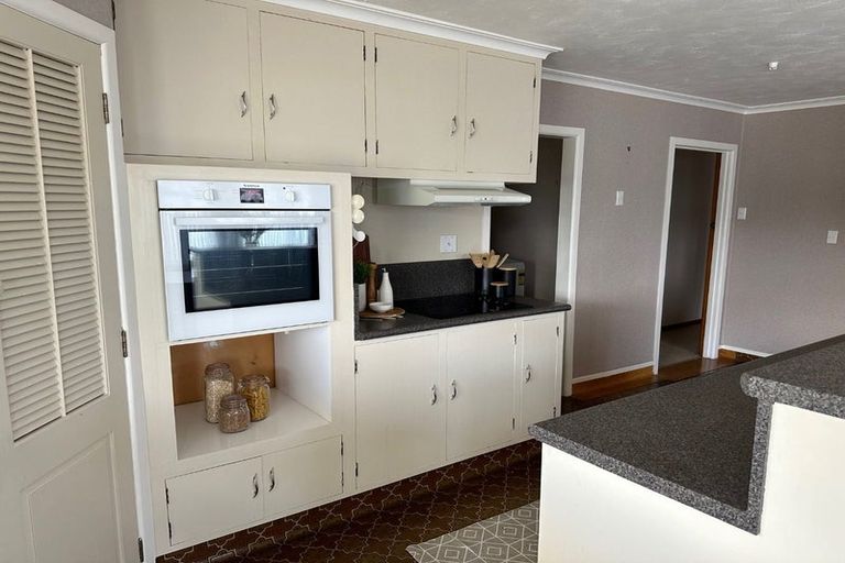 Photo of property in 111 Garnett Street, Raureka, Hastings, 4120