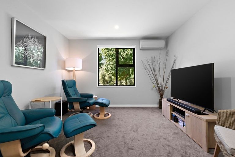 Photo of property in 30 Mckellar Drive, Jacks Point, Queenstown, 9371