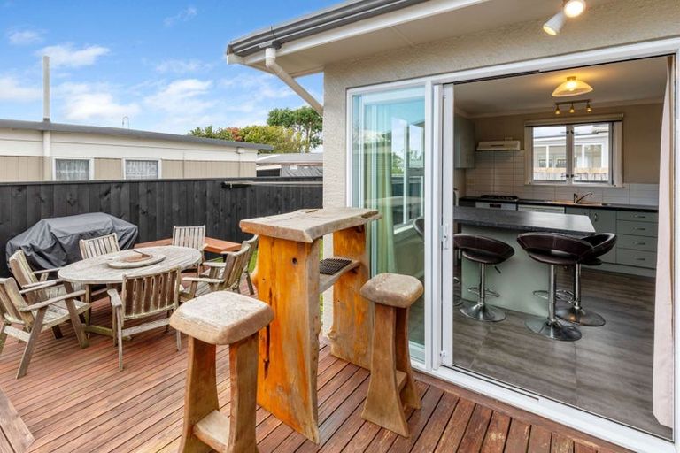 Photo of property in 317 Carrington Street, Vogeltown, New Plymouth, 4310
