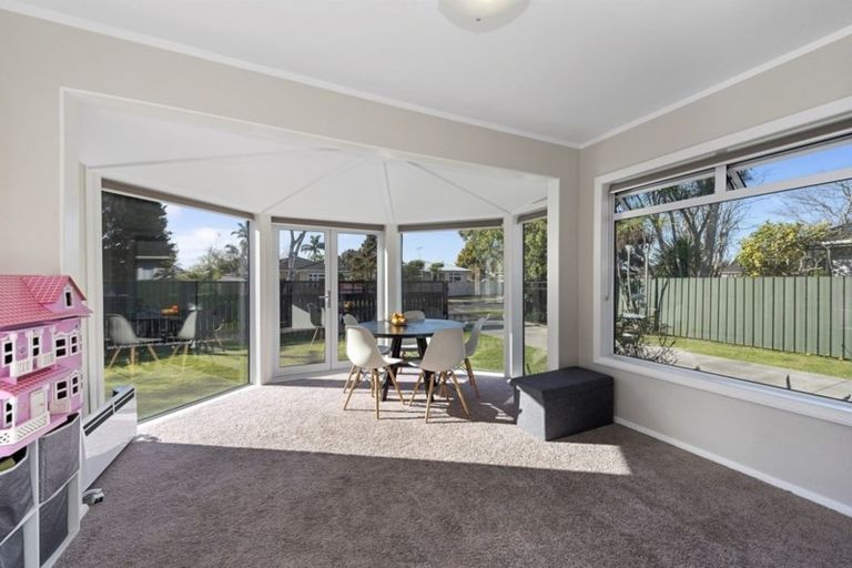 Photo of property in 18 Young Street, Claudelands, Hamilton, 3214