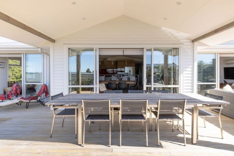 Photo of property in 61 Margaret Drive, Omokoroa, 3114