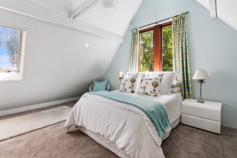 Photo of property in 114 Merivale Lane, Merivale, Christchurch, 8014