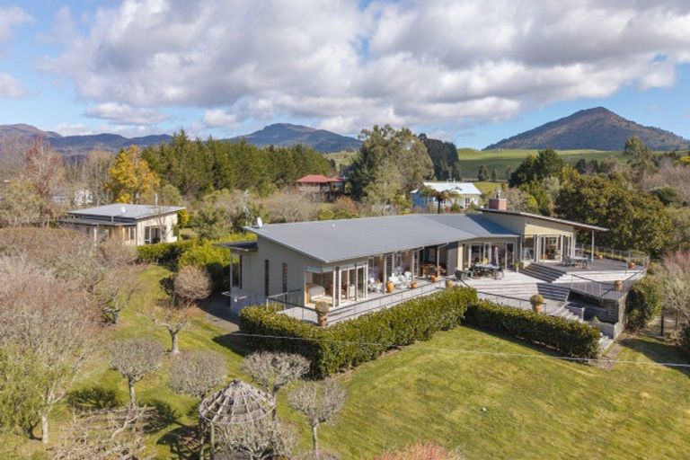 Photo of property in 9 Kowhai Drive, Kuratau, Turangi, 3381