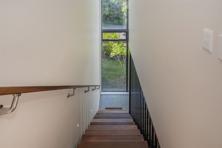 Photo of property in 9 Oyster Drive, Cooks Beach, Whitianga, 3591