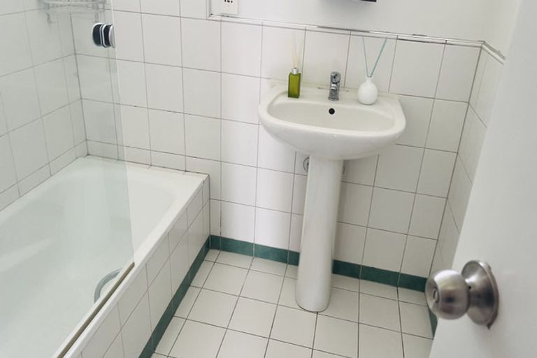 Photo of property in 14 Cloverly Crescent, Campbells Bay, Auckland, 0630