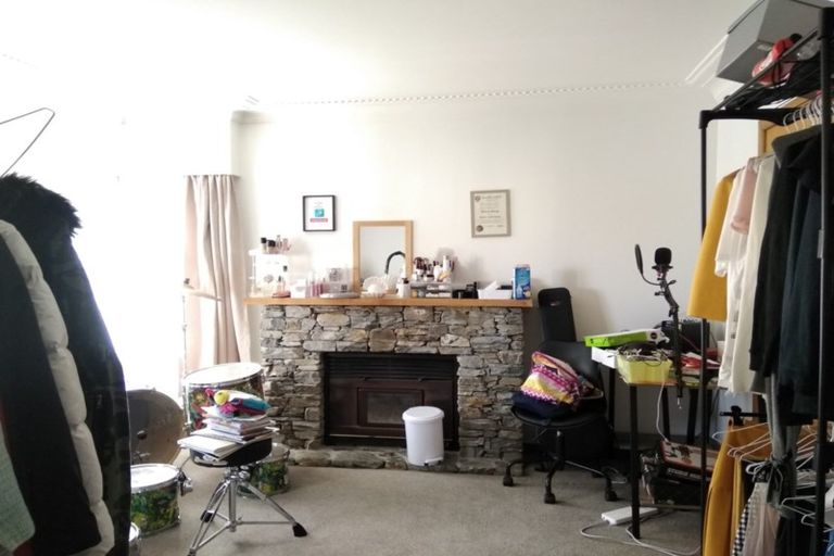 Photo of property in 494 Blockhouse Bay Road, Blockhouse Bay, Auckland, 0600