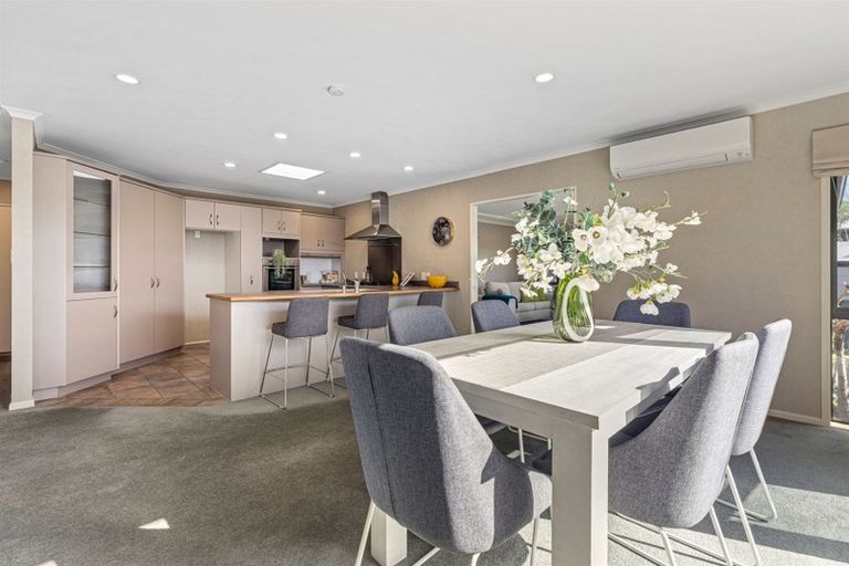 Photo of property in 23 Raukawa Drive, Bethlehem, Tauranga, 3110