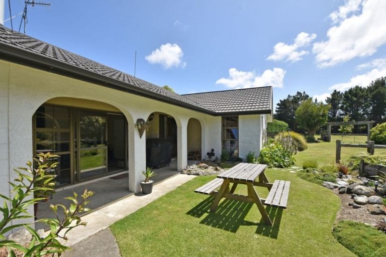 Photo of property in 44 Watt Road, Otatara, Invercargill, 9879
