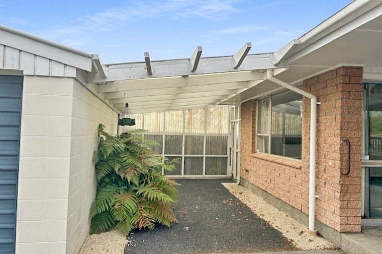 Photo of property in 22 Bucknell Street, Sockburn, Christchurch, 8042