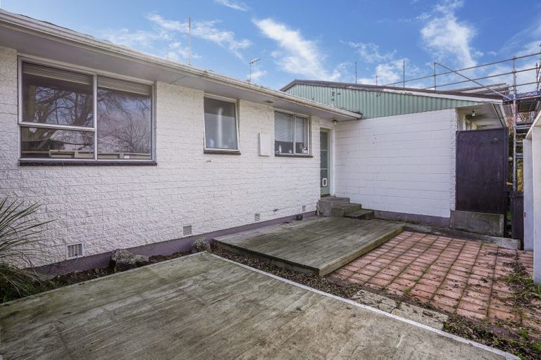 Photo of property in 2/125 Geraldine Street, Edgeware, Christchurch, 8013