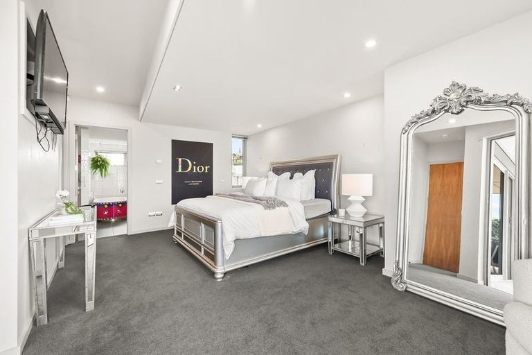 Photo of property in 88 Marine Parade, Paraparaumu Beach, Paraparaumu, 5032