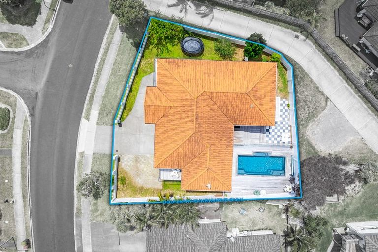 Photo of property in 107 Alec Craig Way, Gulf Harbour, Whangaparaoa, 0930