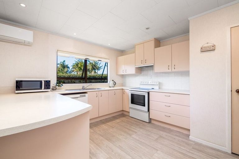 Photo of property in 57 Landing Road, Kerikeri, 0230