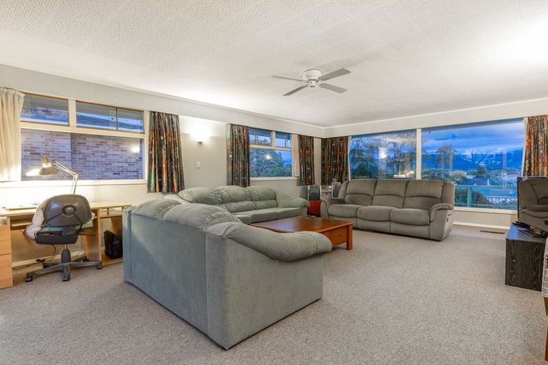 Photo of property in 115 Winchester Street, Levin, 5510