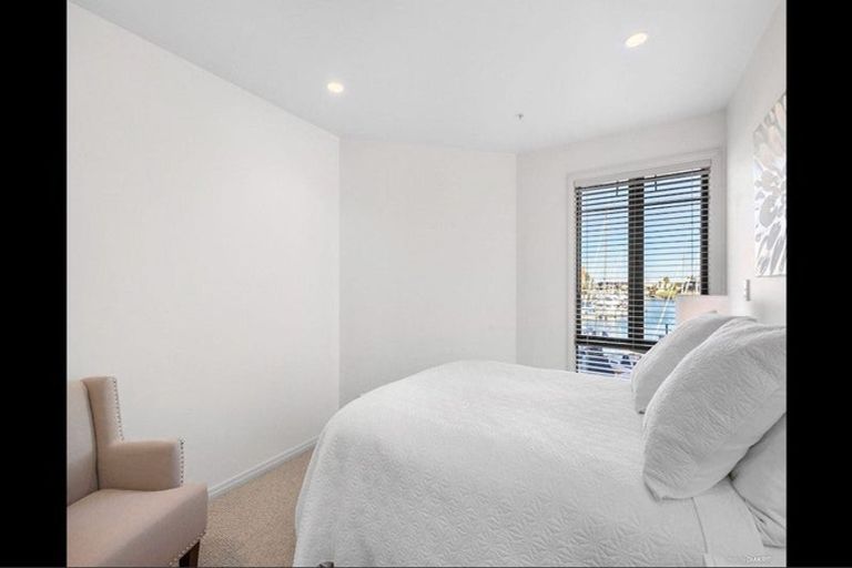 Photo of property in 7 Waterside Crescent, Gulf Harbour, Whangaparaoa, 0930