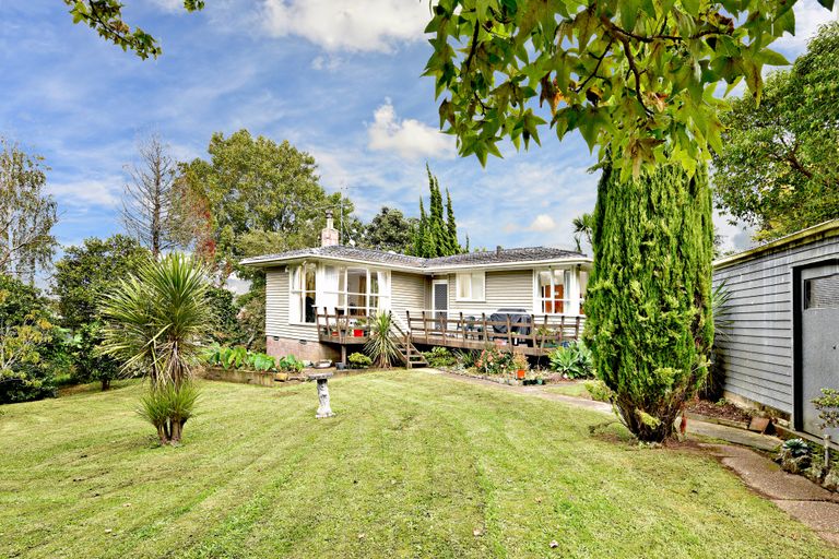 Photo of property in 14 Mccracken Road, Mount Wellington, Auckland, 1060