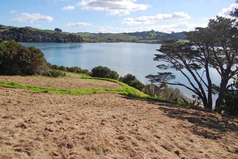 Photo of property in 18a Salt River View Road, Kaiwaka, 0573