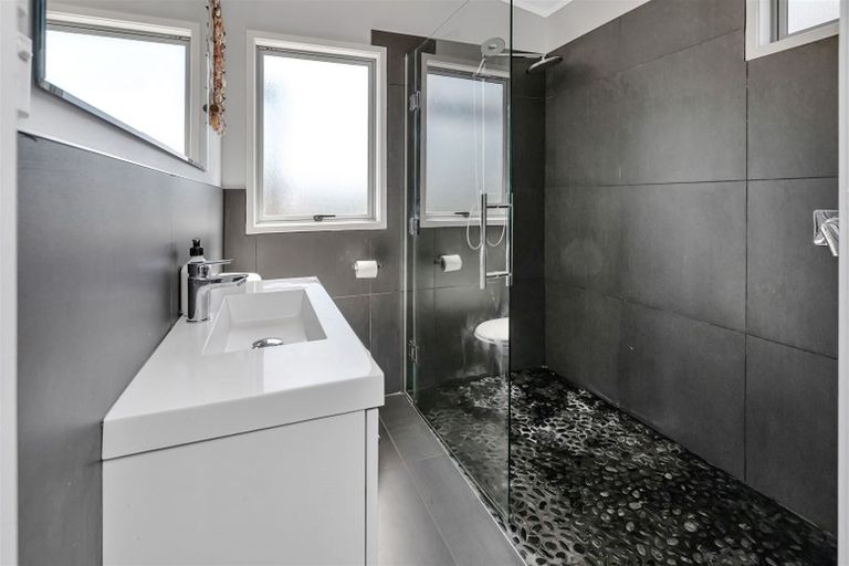 Photo of property in 1713 Matapouri Road, Matapouri, Whangarei, 0173