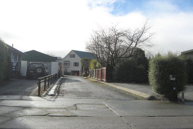 Photo of property in 16 Kawarau Place, Frankton, Queenstown, 9300