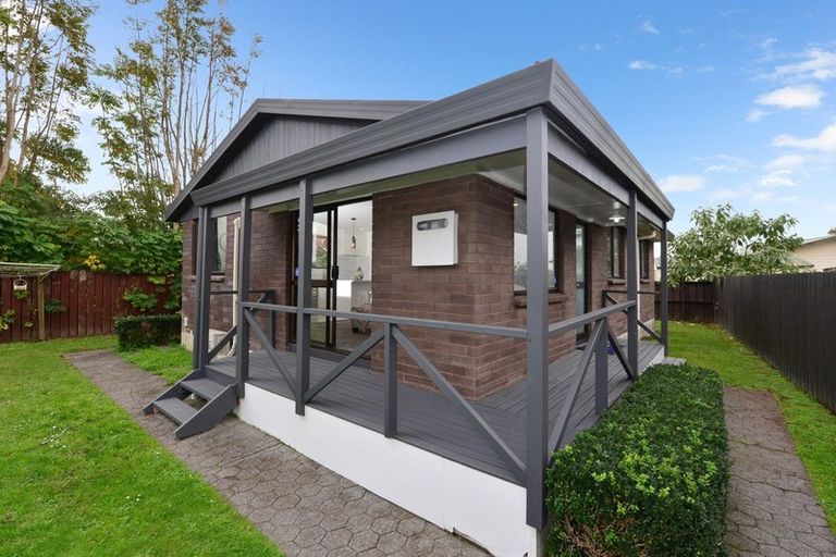 Photo of property in 4b Kentucky Crescent, Nawton, Hamilton, 3200