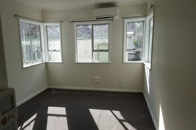 Photo of property in 1b Saint Winifreds Avenue, Hamilton East, Hamilton, 3216