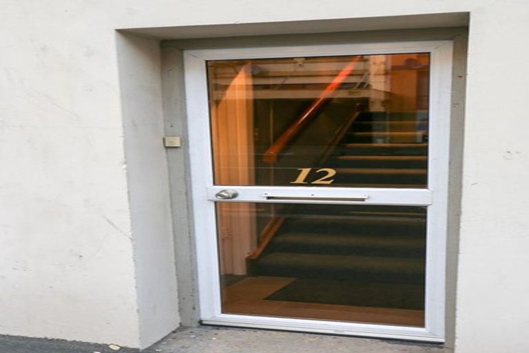 Photo of property in 8 Vogel Street, Dunedin Central, Dunedin, 9016