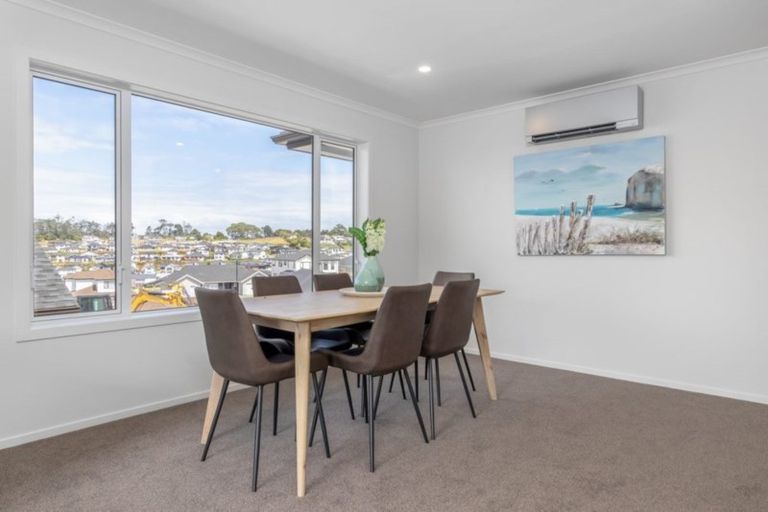 Photo of property in 5 Frontiere Lane, Silverdale, 0932