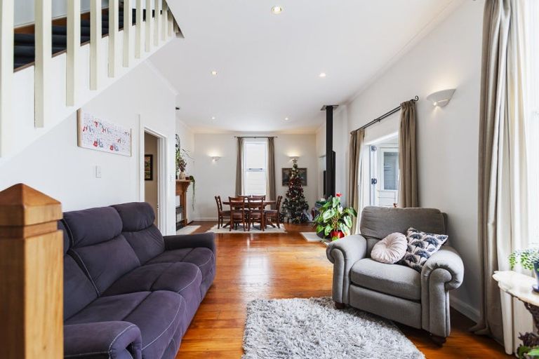 Photo of property in 149 Wellesley Road, Napier South, Napier, 4110