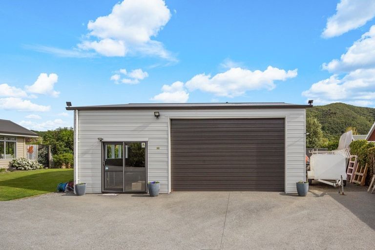 Photo of property in 6a Huia Street, Waikawa, Picton, 7220