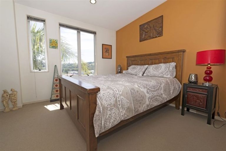 Photo of property in 54 Albionvale Road, Glen Eden, Auckland, 0602