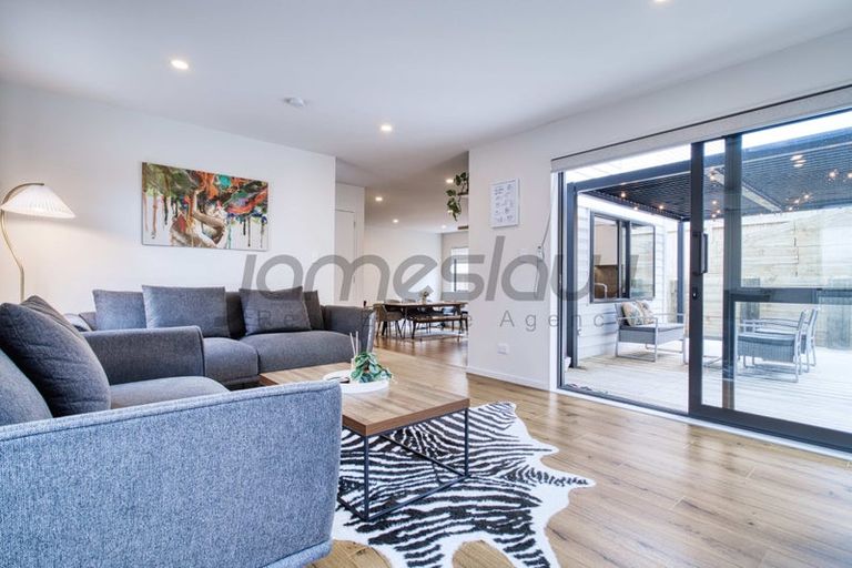 Photo of property in 17 Ta Moko Drive, Gulf Harbour, Whangaparaoa, 0930