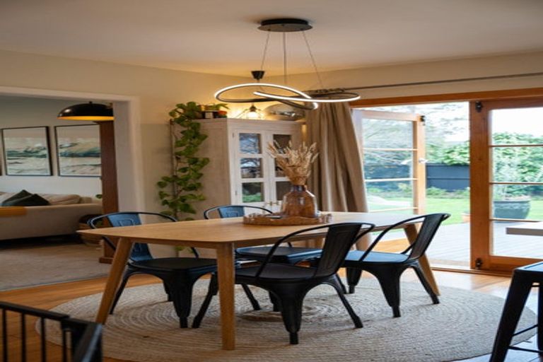 Photo of property in 202 Condell Avenue, Papanui, Christchurch, 8053