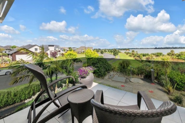 Photo of property in 251 Harbourside Drive, Karaka, Papakura, 2113