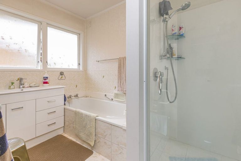 Photo of property in 5 Park Estate Road, Rosehill, Papakura, 2113