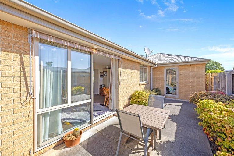 Photo of property in 1/160 Breezes Road, Aranui, Christchurch, 8061