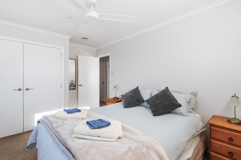 Photo of property in 35 Coppelia Avenue, Omokoroa, 3114