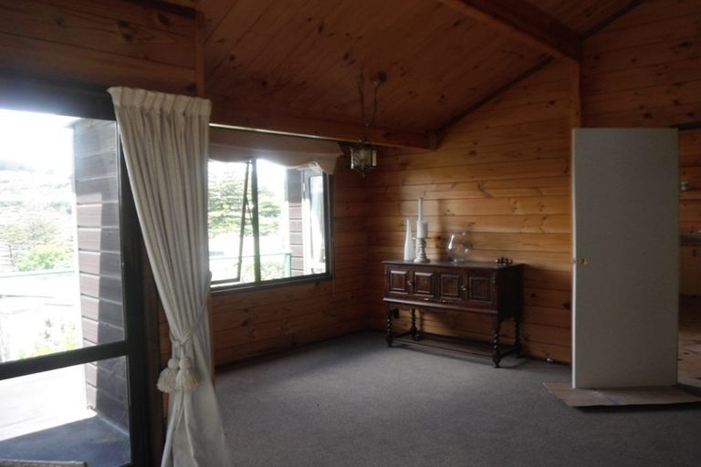 Photo of property in 10a Seaview Road, Paremata, Porirua, 5024