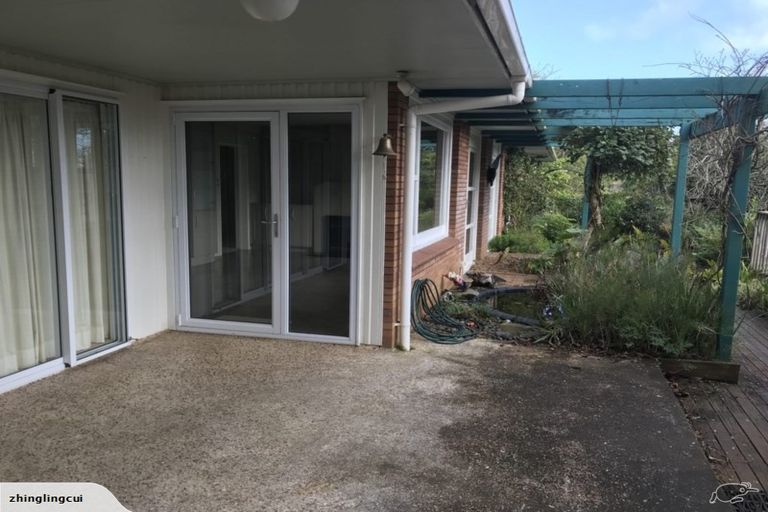 Photo of property in 33a Ingram Road, Bombay, Drury, 2579