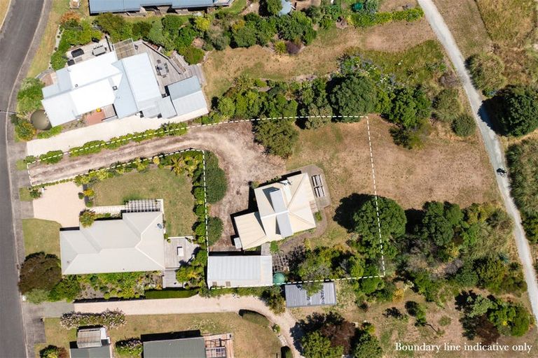 Photo of property in 80 Selwyn Street, Pohara, Takaka, 7183