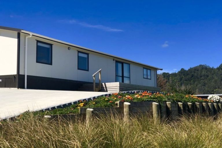 Photo of property in 131 Rangituia Street, Whangamata, 3691